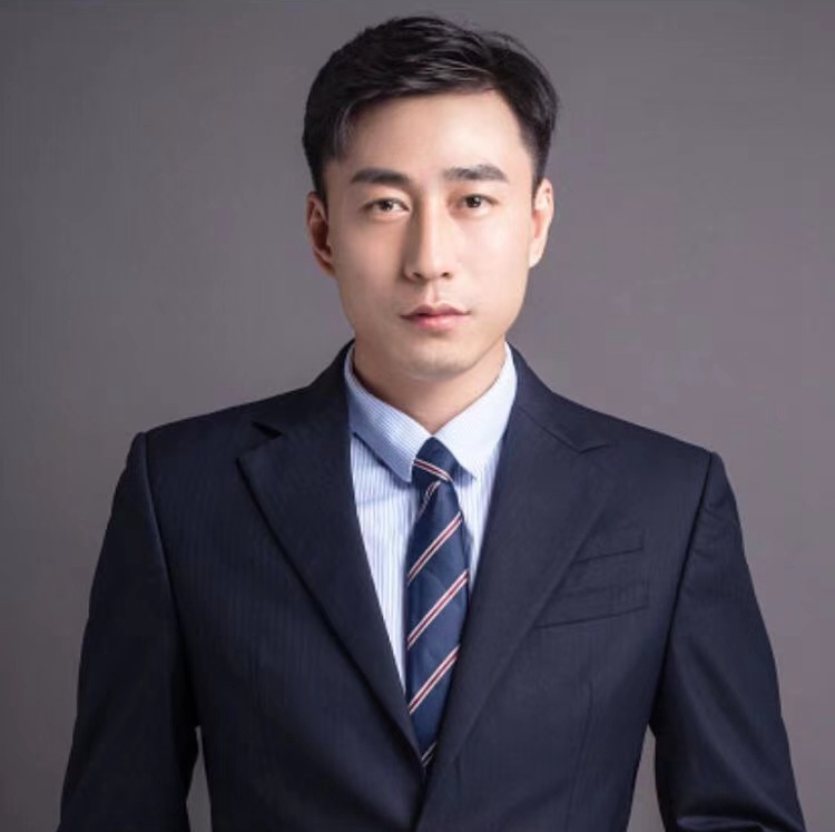 徐晓芳 艺术总监 & 首席设计师